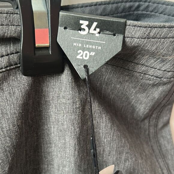 Quiksilver Men's Highline Board Shorts Size 34 New with Tags - Picture 3 of 5